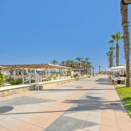 Playa Flores Apartment